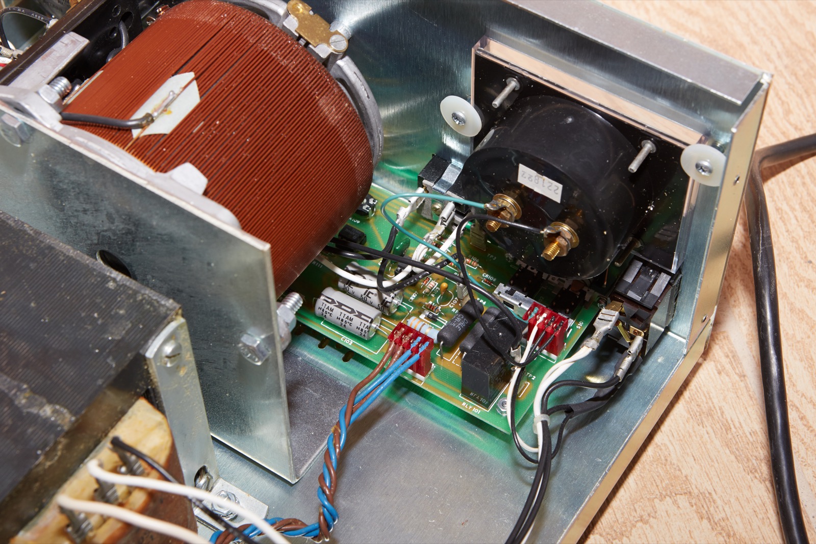 Vector-Vod ISO-V-AC III WP-32 Variable Isolation Transformer