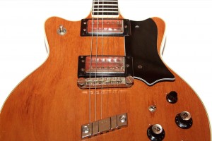 Guild-1975-M80-Pickups