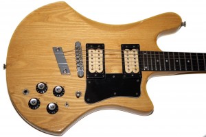 Guild-S300AD-1979-Top