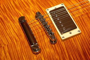 2016-Guild-NS-Bluesbird-BridgeTailpiece