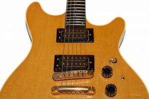 1982-Guild-S275-Pickups2