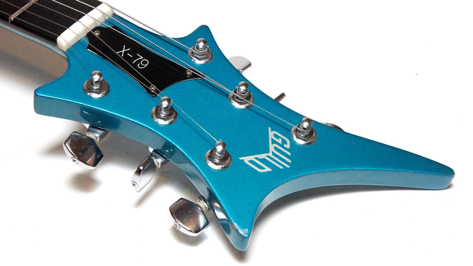 Guild-1982-X79-Headstock-SE.jpg